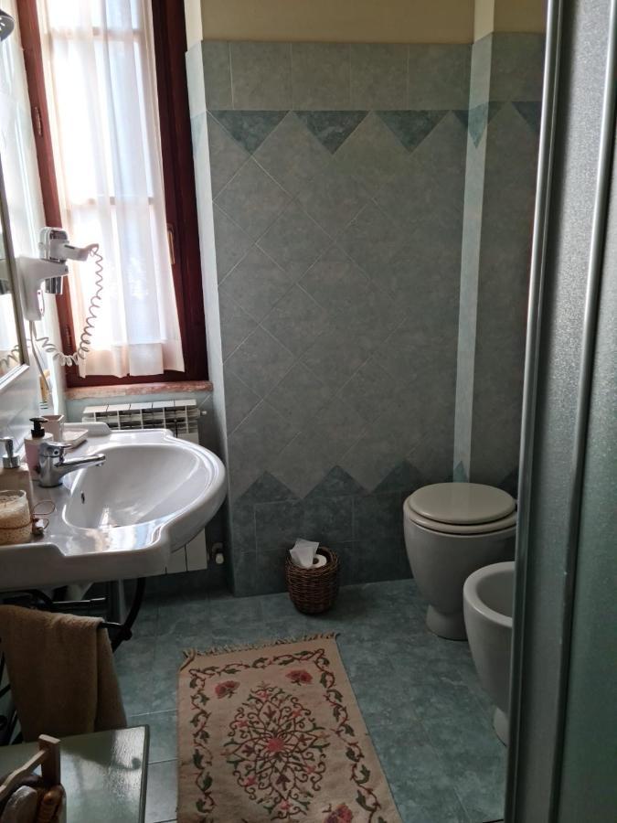 Appartamento Lago Trasimeno - Torricella Pg Bagian luar foto