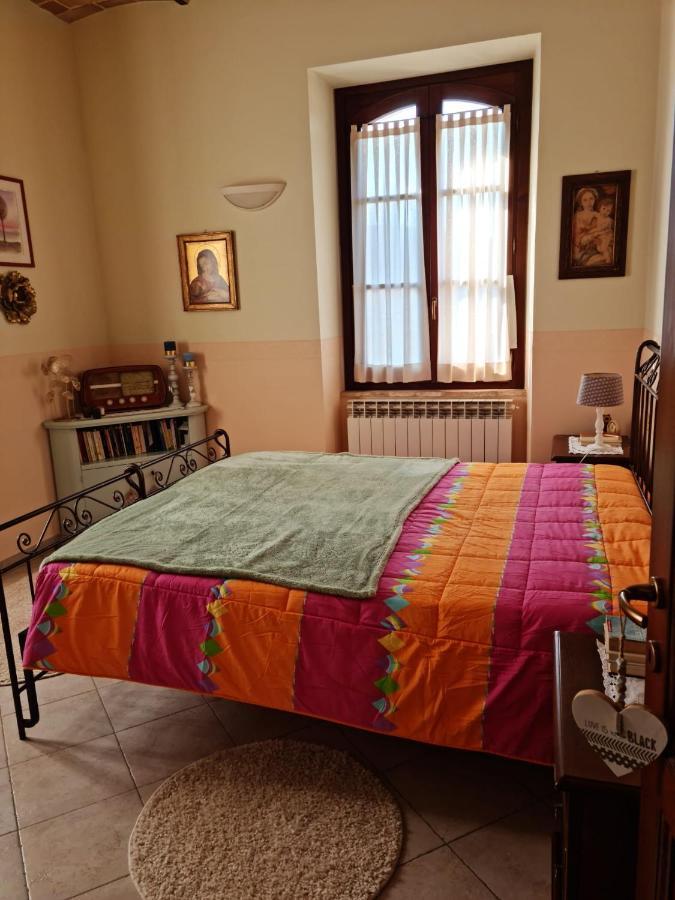 Appartamento Lago Trasimeno - Torricella Pg Bagian luar foto